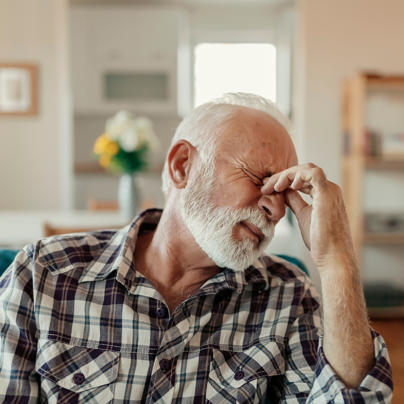 contacter un ostéopathe de garde pour une migraine si impossible de bouger